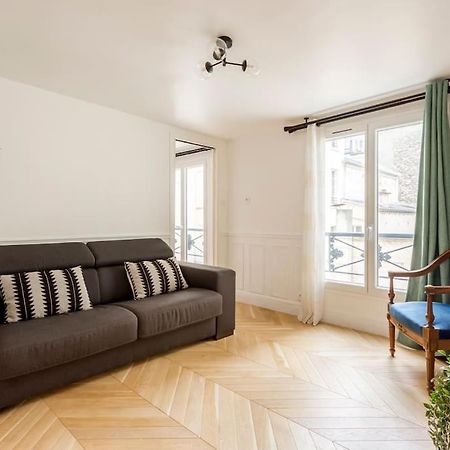 Suite Rivoli Musee Du Louvre Parigi Esterno foto