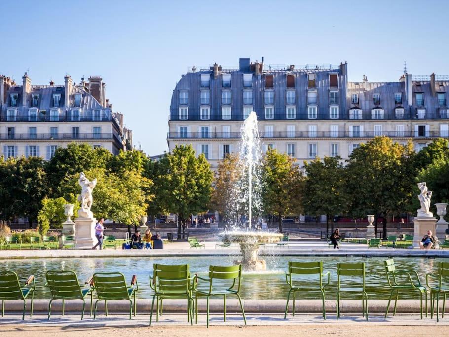 Suite Rivoli Musee Du Louvre Parigi Esterno foto